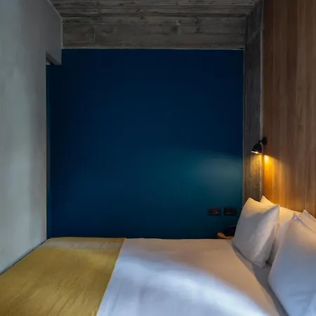 Hotel In Gallery & Korce