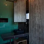 In Gallery & Hotel