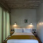 Hotel In Gallery &