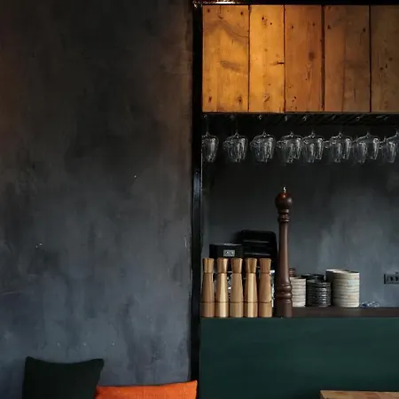 Szálloda In Gallery & Korça