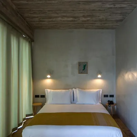 Hotel In Gallery &