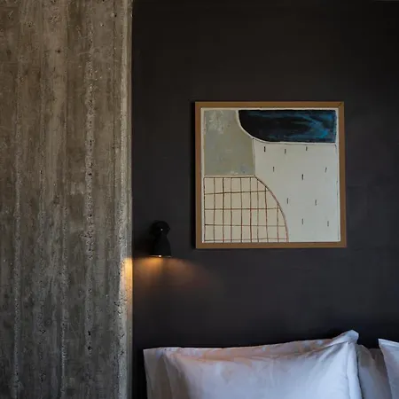 Hotel In Gallery &
