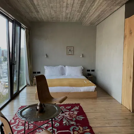 In Gallery & 3*