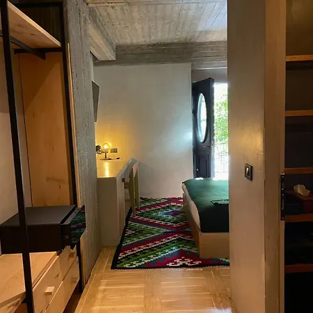 Hotel In Gallery & 3*