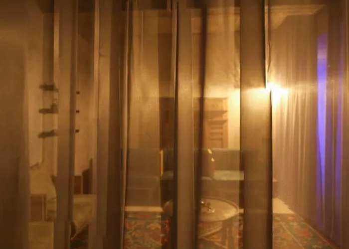 Hotel In Gallery &