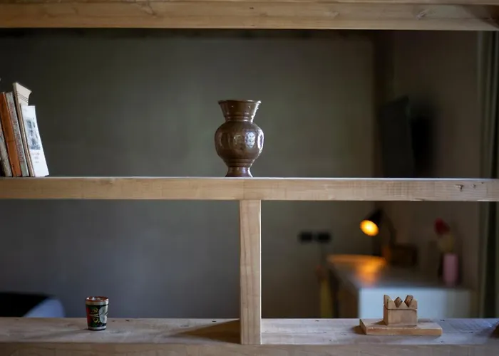 In Gallery & 3* Korça